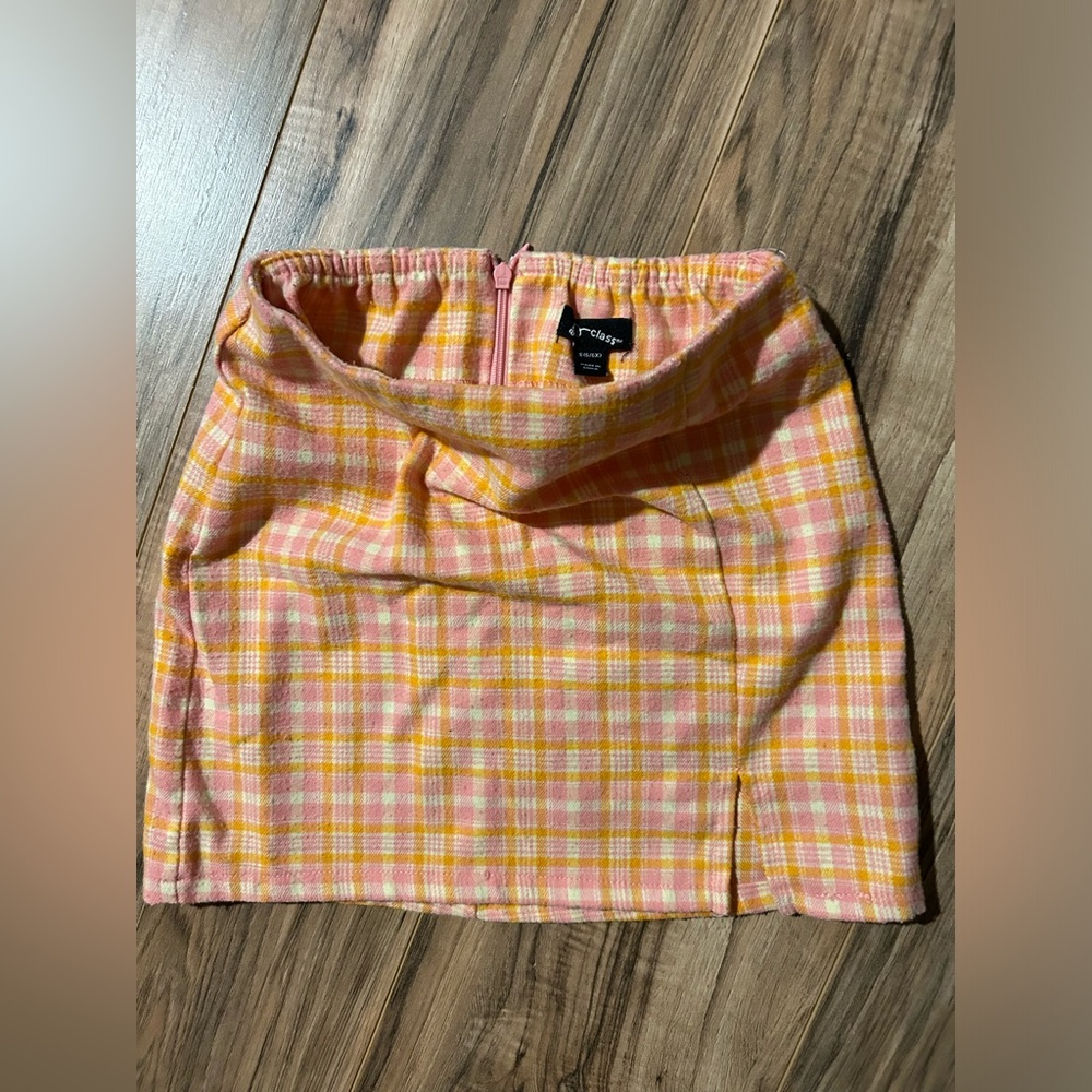 Art class girls plaid skirt